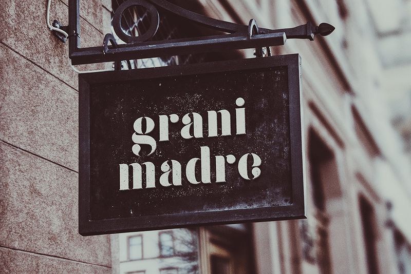 Insegna di Grani Madre